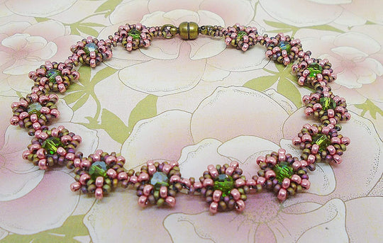 Pink and Emerald Green Crystal Reversible Beaded Bracelet - Chic Brico