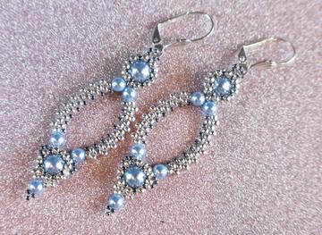 Light Blue Pearl and Silver Oval Hoop Earrings made with Swarovski Pearls - Chic Brico